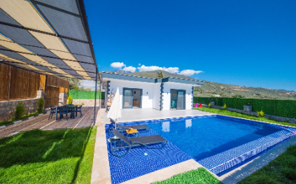 Villa Iron