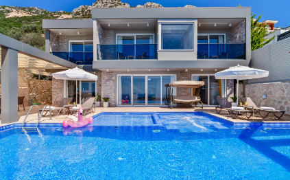 Villa Voyage